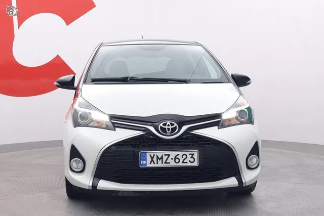 Toyota Yaris 1,33 Dual VVT-i Style 5ov - /1 Omistaja / NAV / Peruutuskamera /Lohkolämmitin Image 8